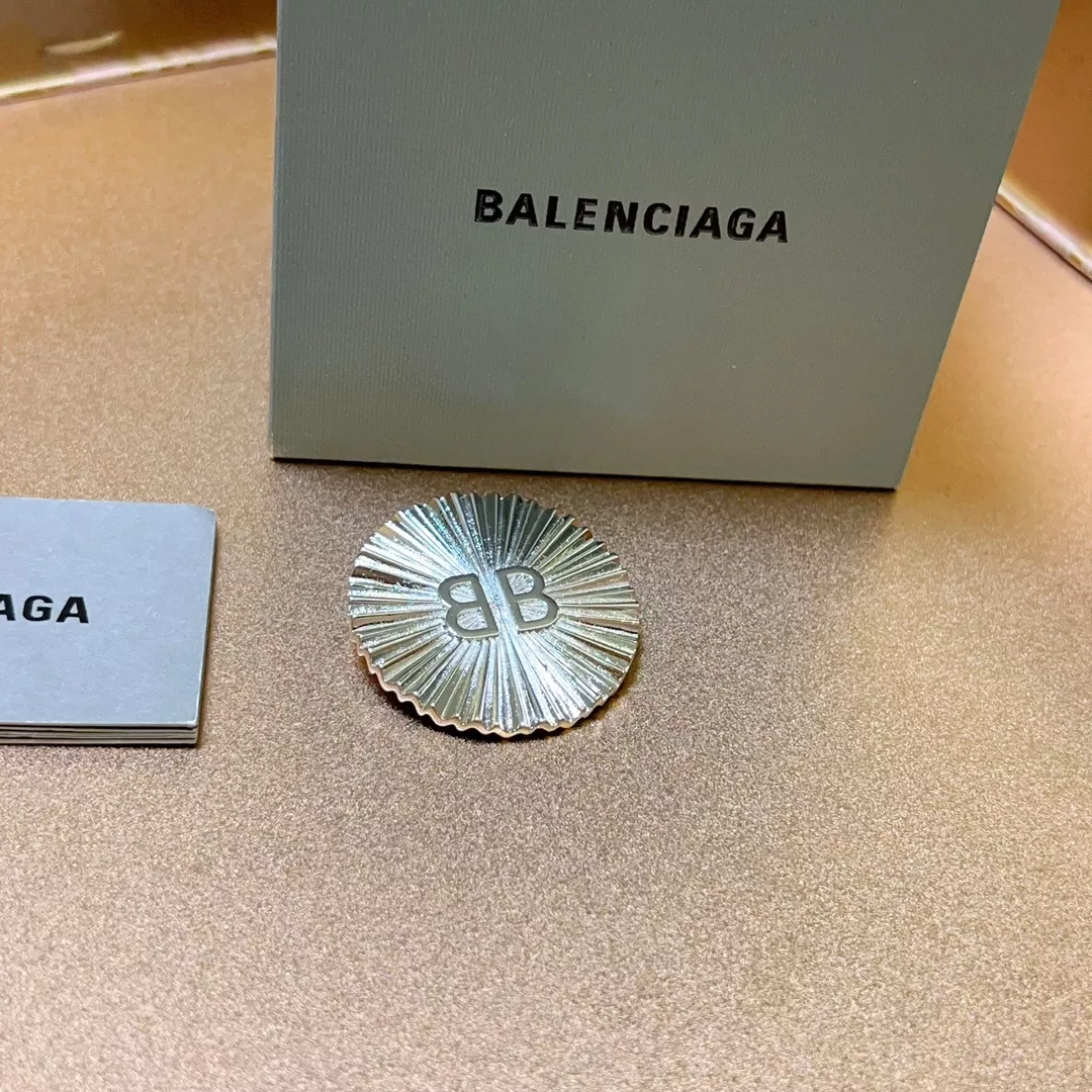 balenciaga brooches pour femme s_12b03712